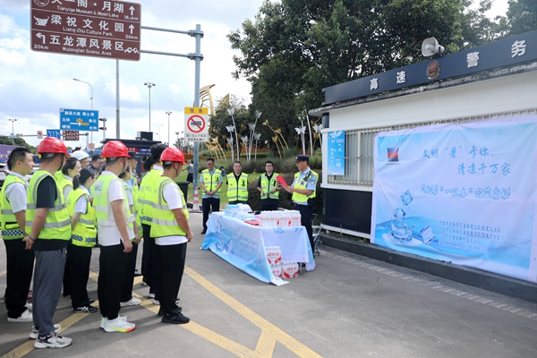 1V0A6692_副本.jpg 1V0A6692_副本.jpg