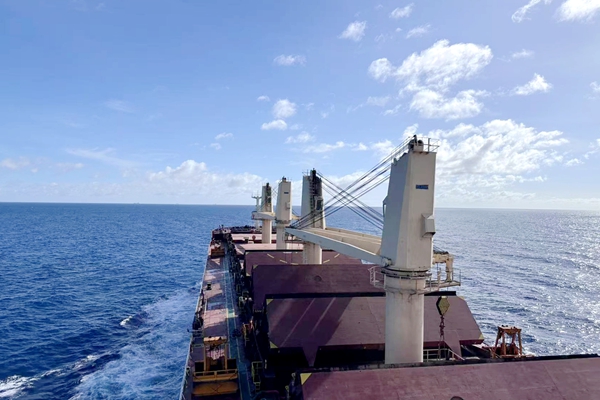 罗杰摄 (1)_副本.jpg