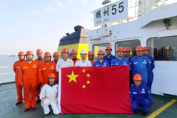 宁波海运广大船员以饱满精神坚守电煤保运一线。宁波海运 提供_副本.jpg