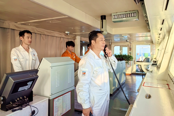 宁波海运：海上春节别样暖 高速岗亭春意浓